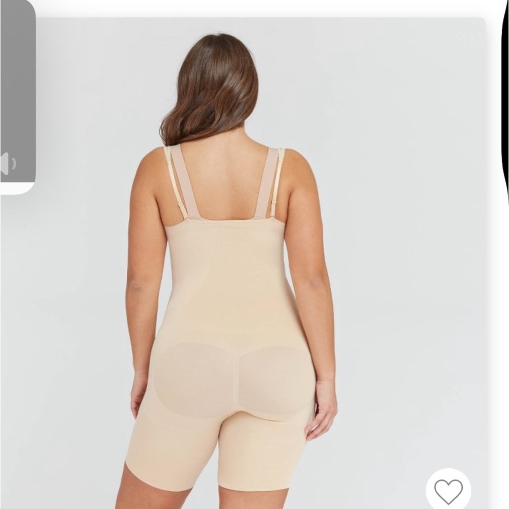 NWT Assets by Spanx open bust body suit shape wear 1X Nude Tan - Picture 3 of 12